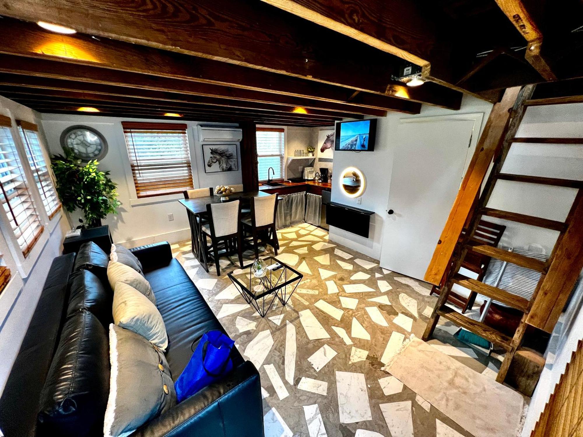 Cape Charles Tiny Livin' Villa Ngoại thất bức ảnh